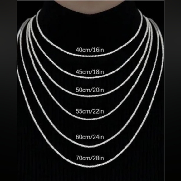 Tennis Necklace 4mm x 45cm - Picture 9 of 9